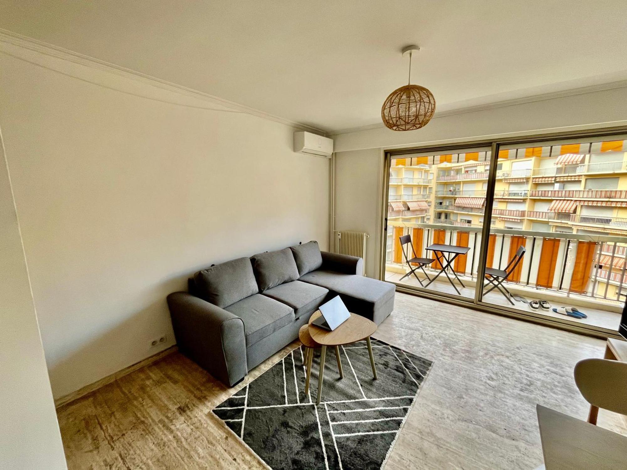 Апартаменты Le Borrigo Pick Up Airport Ментона Экстерьер фото